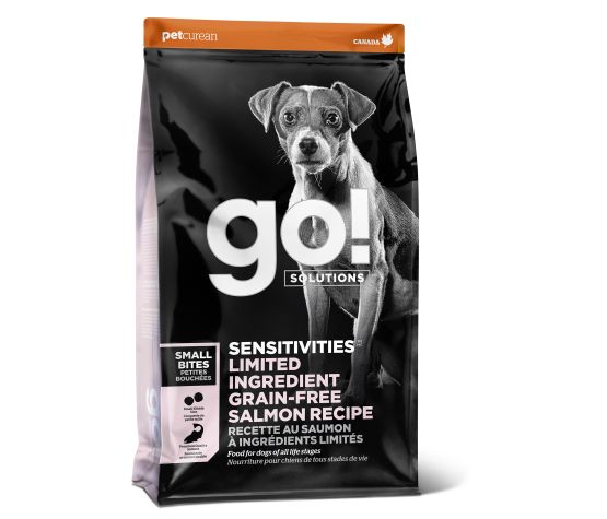 GO ! SENSITIVITIES - Recette au saumon petites races 6lbs (sur commande). Bêtes Gourmandes, boutique spécialisée alimentation, éducation et sports pour chiens à Québec.