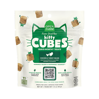 OPEN FARM - Kitty cubes gâteries lyophilisées poulet & dinde 1.5oz. Bêtes Gourmandes, boutique spécialisée alimentation, éducation et sports pour chiens à Québec.