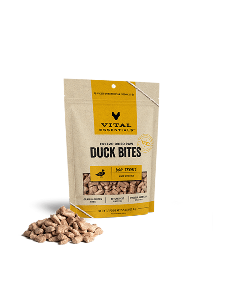VE - Canard lyophilisé MIX-IN 5.5oz. Bêtes Gourmandes, boutique spécialisée alimentation, éducation et sports pour chiens à Québec.