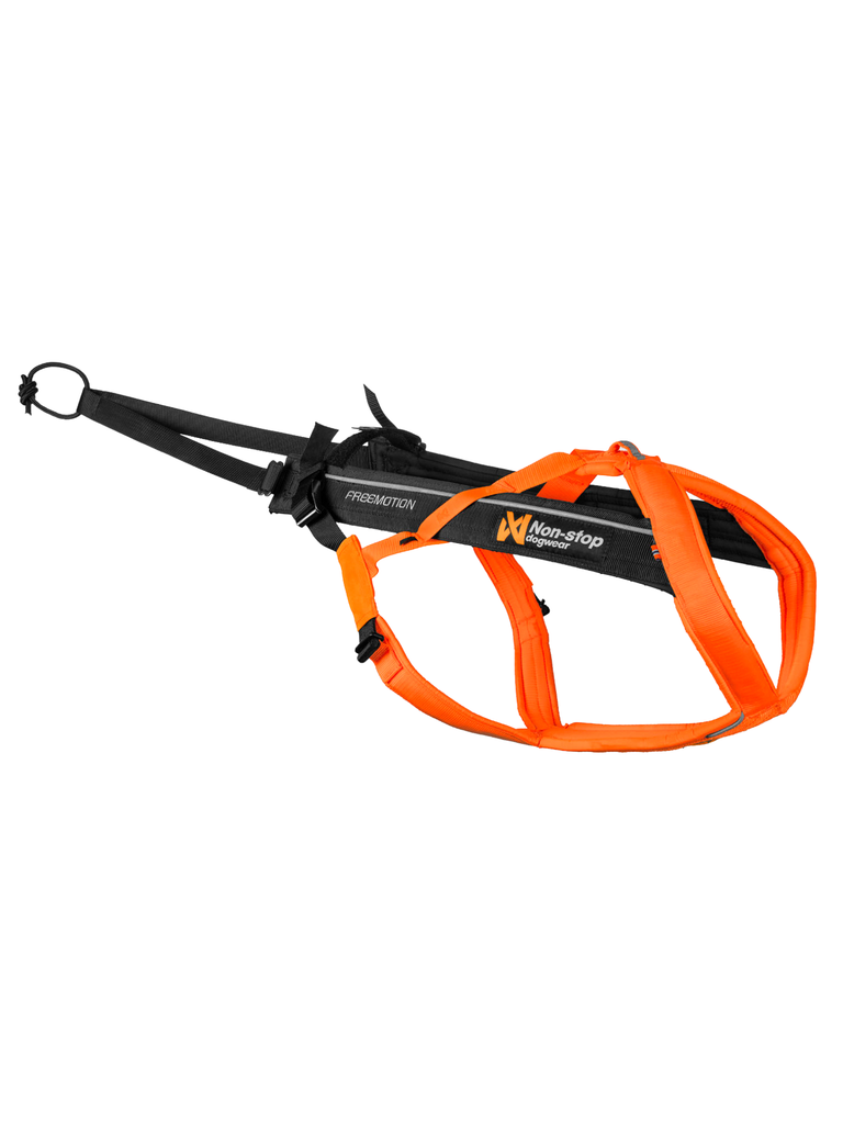 Le Freemotion harness 5.0 de Non-stop dogwear est un harnais de traction réglable. Bêtes Gourmandes, boutique spécialisée chien et chat à Québec.