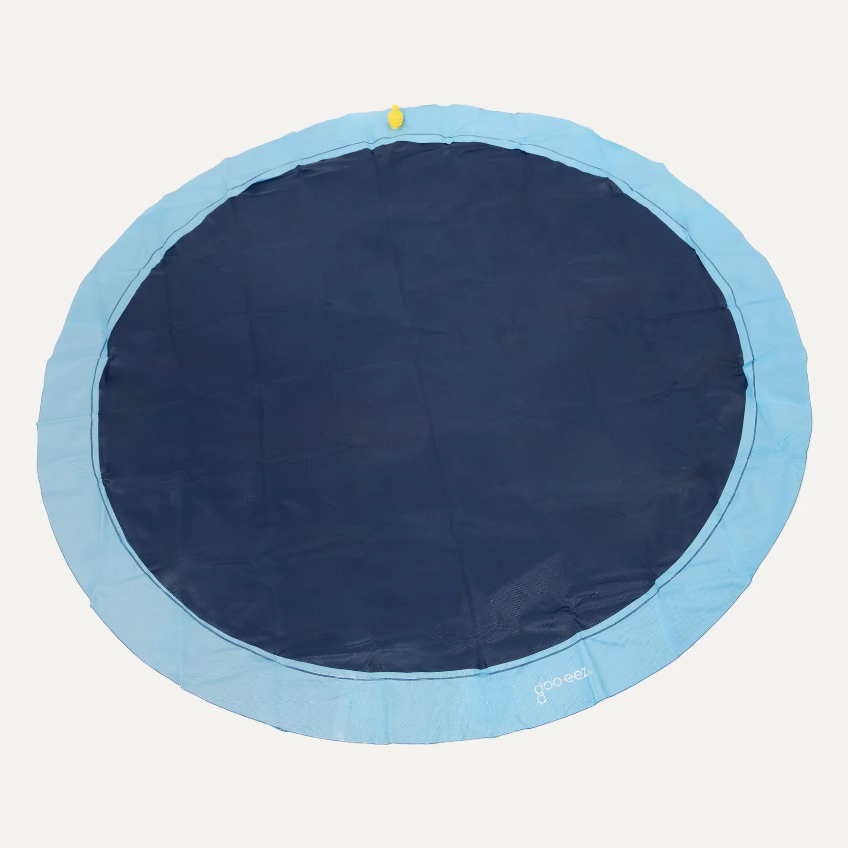 GOO-EEZ - Tapis de jet d'eau 150cm. Bêtes Gourmandes, boutique spécialisée alimentation, éducation et sports pour chiens à Québec.